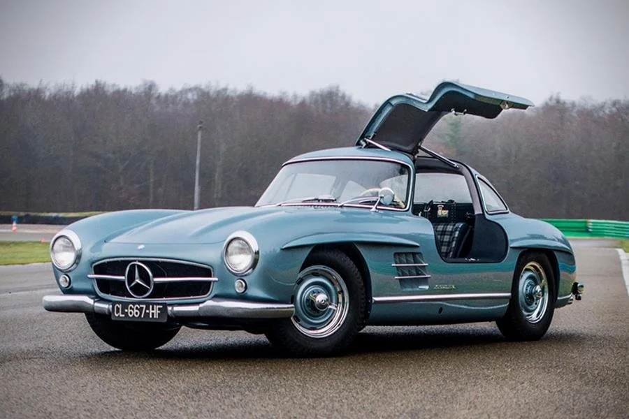 The Legendary Mercedes-Benz 300SL — HEMMELS